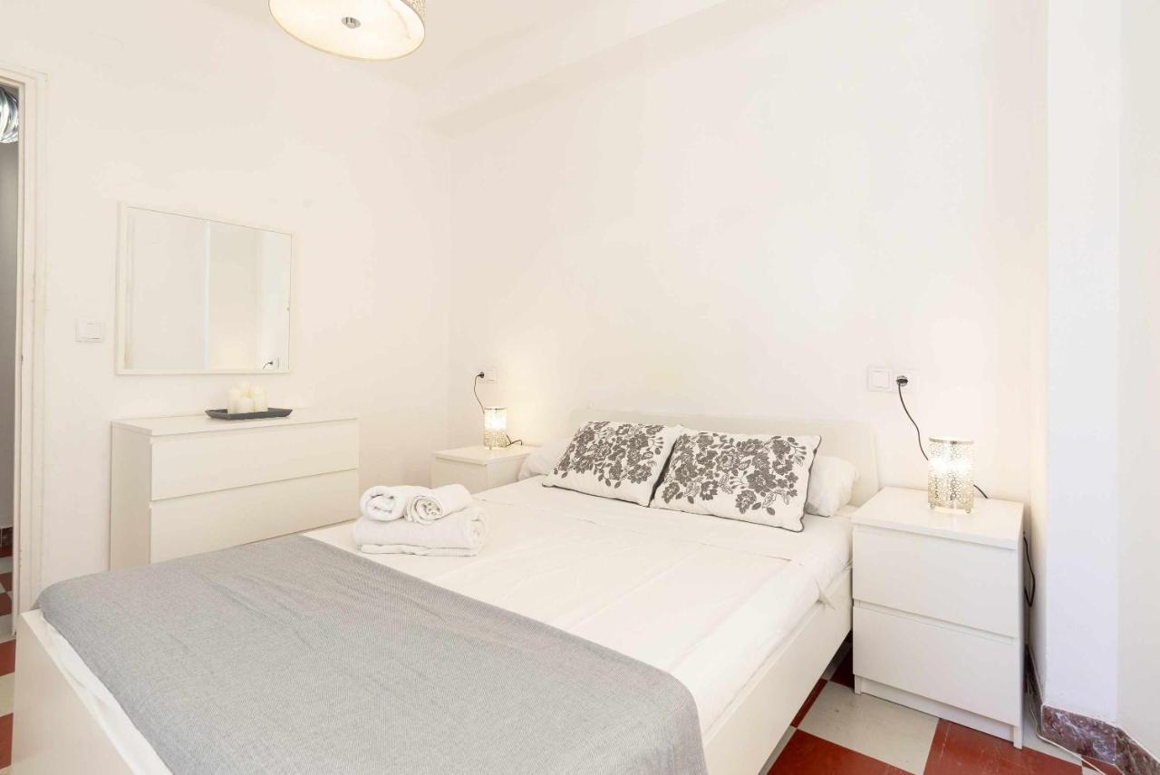 Apartamento San Juan Vintage Málaga Exteriör bild