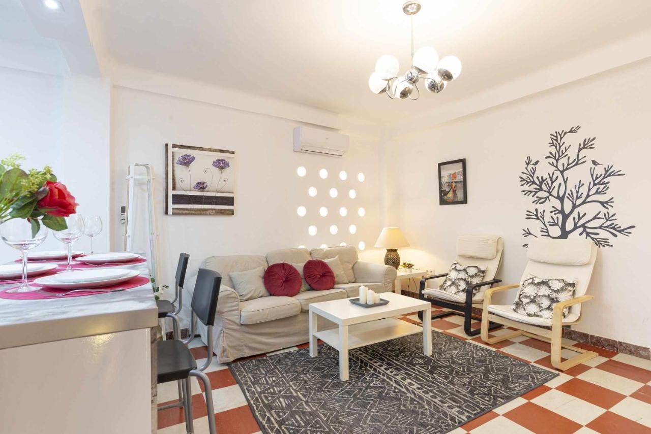Apartamento San Juan Vintage Málaga Exteriör bild